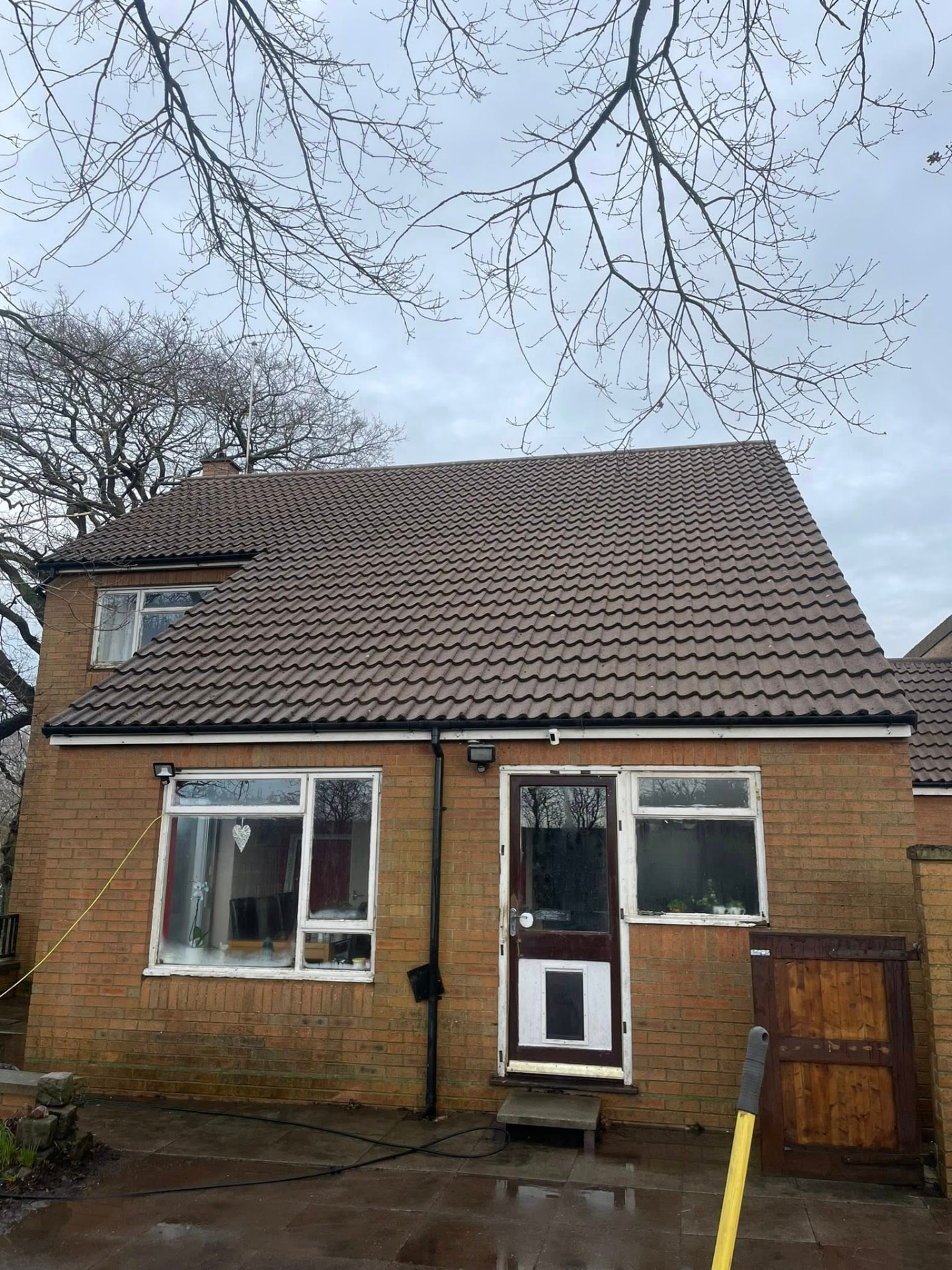 Roof cleaning Gnosall comparison 3, after professional cleaning